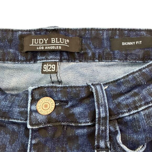 Judy Blue Women's 9/29 Mid Rise Cheetah Print Skinny Fit Jeans 28"Wx27"Inseam - Picture 7 of 16